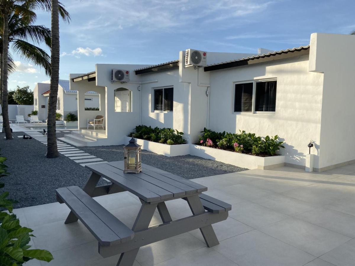 Movida Inn Aruba Palm Beach Ngoại thất bức ảnh