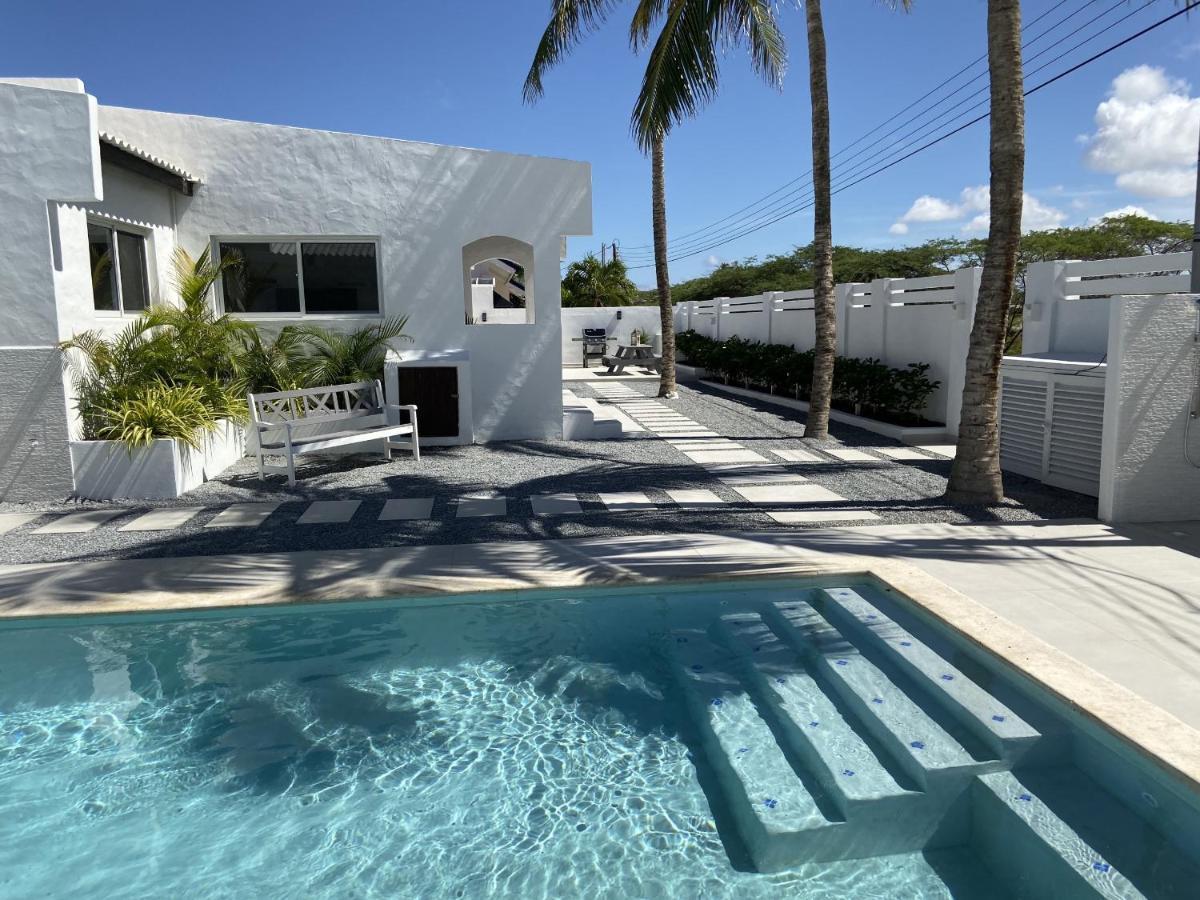 Movida Inn Aruba Palm Beach Ngoại thất bức ảnh