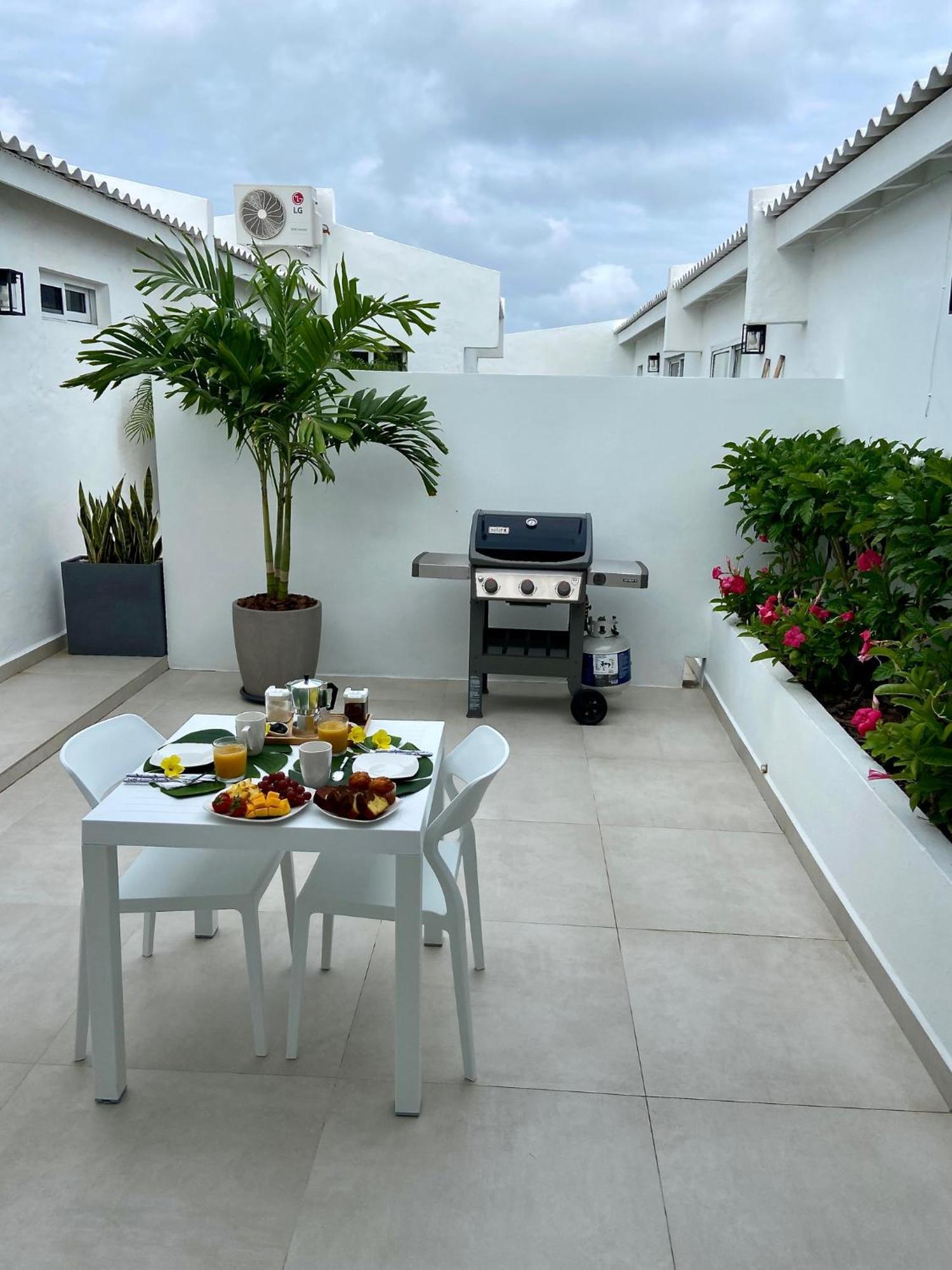 Movida Inn Aruba Palm Beach Phòng bức ảnh